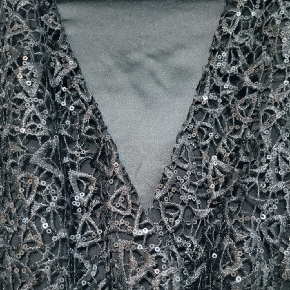 MM Couture by Miss Me Dress Black Allover Sequin Lace V Neck Sleeveless Mini LBD - Picture 4 of 8
